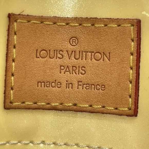 Authentic Louis Vuitton Vernis Yellow Reade PM Hand Bag with LV luggage tag - Picture 14 of 16